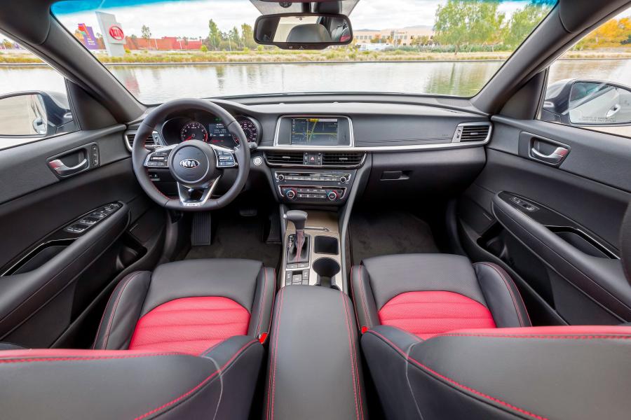 Торпедо Kia Optima SX Turbo (JF) 2018 года  (NA) (фото 27 из 40)
